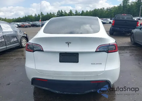 2022 Tesla Model Y Performance Dual Motor All-Wheel Drive from USA, damaged, VIN 7SAYGDEF7NF540878